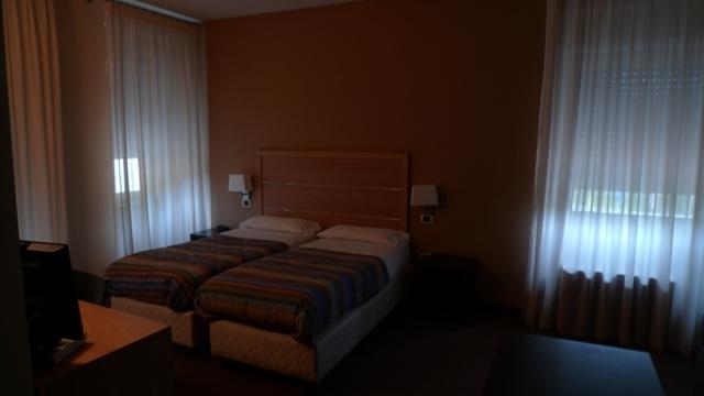 Hotel De Meis Capistrello Стая снимка