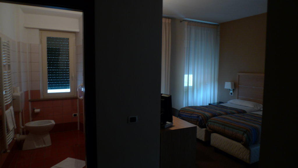Hotel De Meis Capistrello Екстериор снимка
